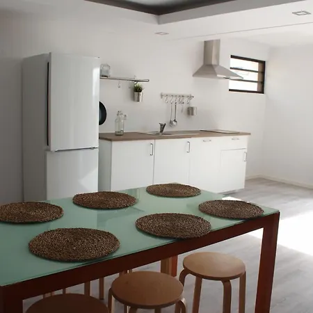 Surf Loft Open Space * 埃里塞拉