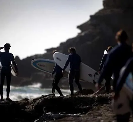 Surf Loft Open Space * 埃里塞拉